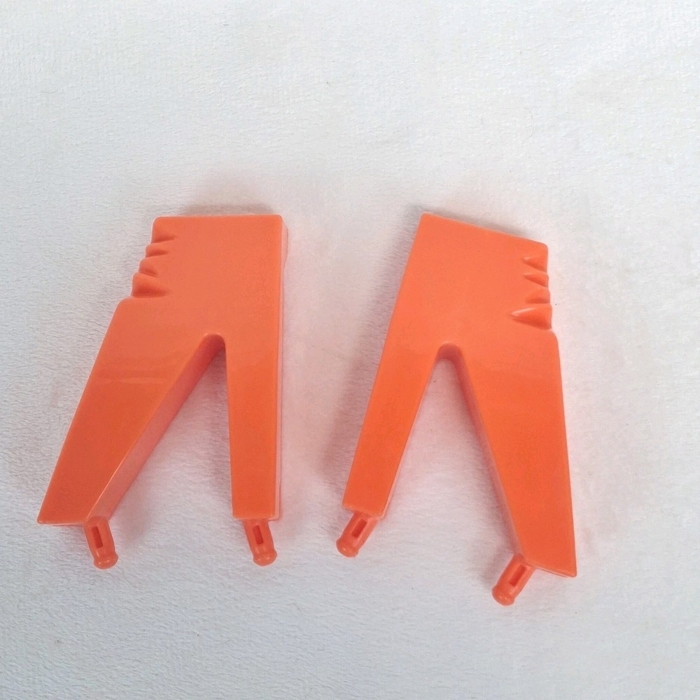 Piranha Panic Game Replacement Pieces Parts 2‎ Orange Plastic Legs Supports